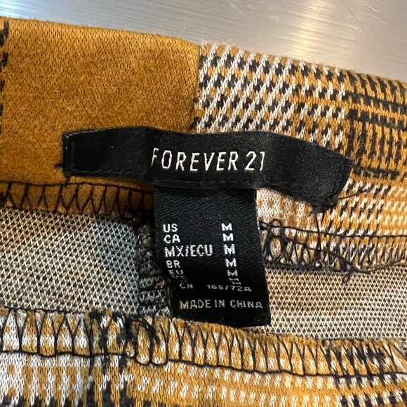 Retro-Chic Plaid Flare Pants - Forever 21 (Size Medium) - Picture 5 of 5